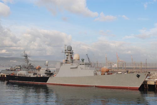 Dagestan là con tàu đầu tiên của Hải quân Nga được trang bị tổ hợp tên lửa đa chức năng Kalibr-NK.